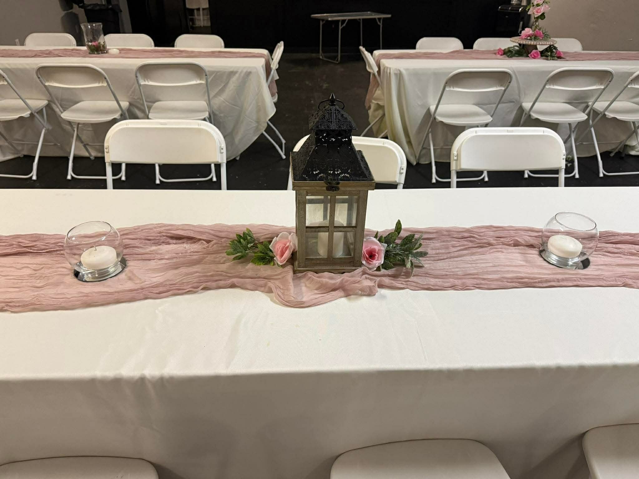 Tablescape at The 1889